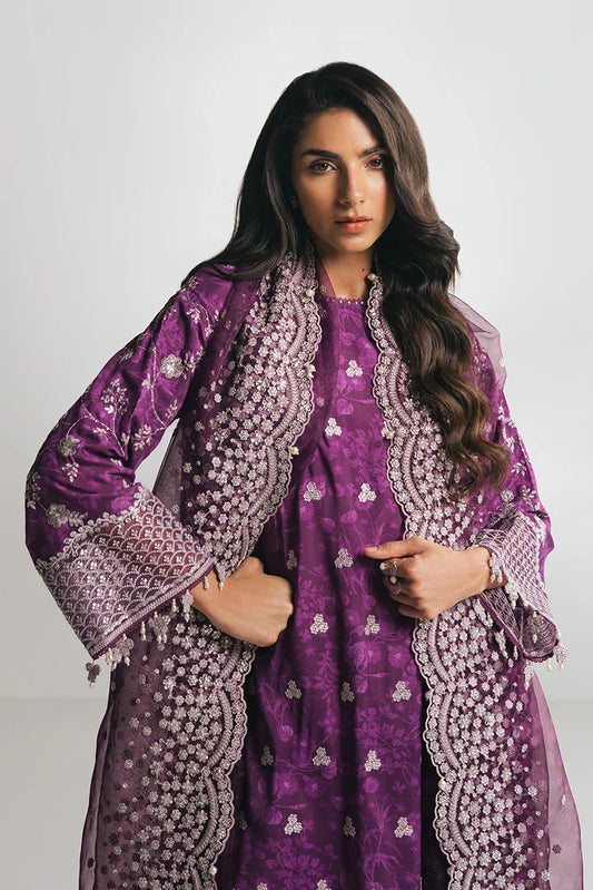 Picture of <!--r-->Cross Stitch - Luxe Atelier Vol 4 - Grape Red - Available at Raja Sahib
