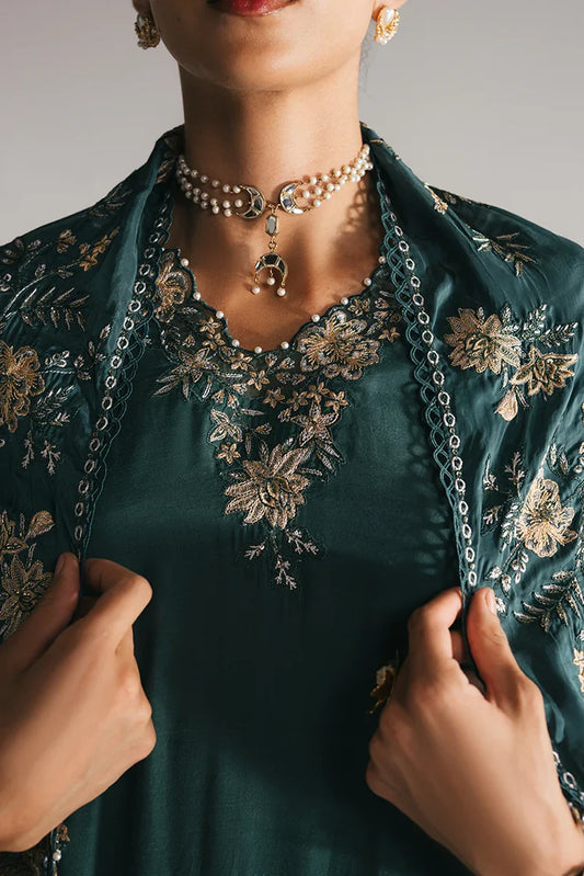 Picture of <!--p-->Cross Stitch - Luxe Atelier Vol 4 - Emerald Green - Available at Raja Sahib