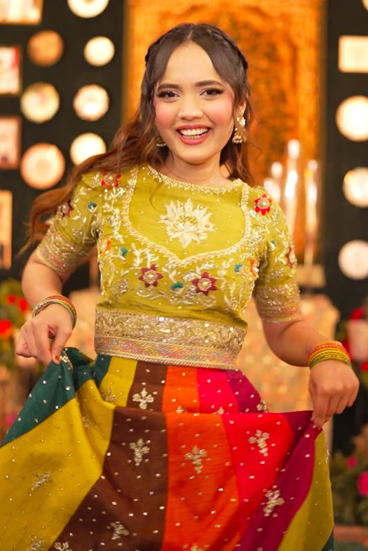 Picture of Anayra Amal - Dastak - Available at Raja Sahib