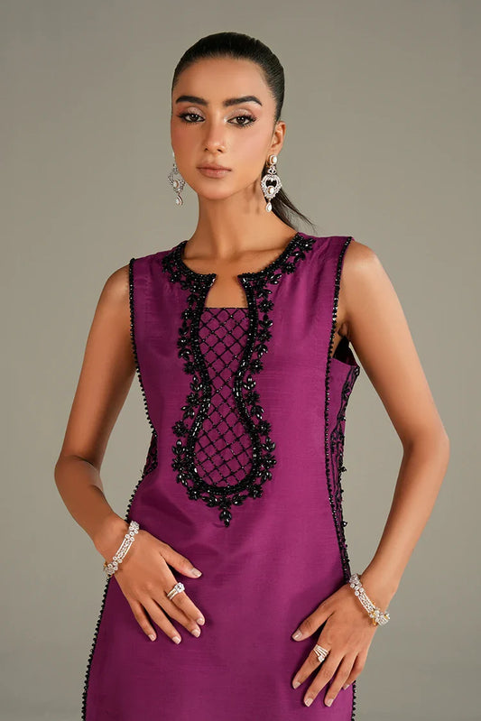 Picture of Amber Imran - The Luxe Soiree - Orchid Aura - Available at Raja Sahib