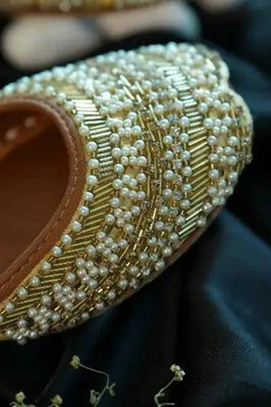 Picture of Saheliyan - Kikli Collection - Allure Gold - Available at Raja Sahib