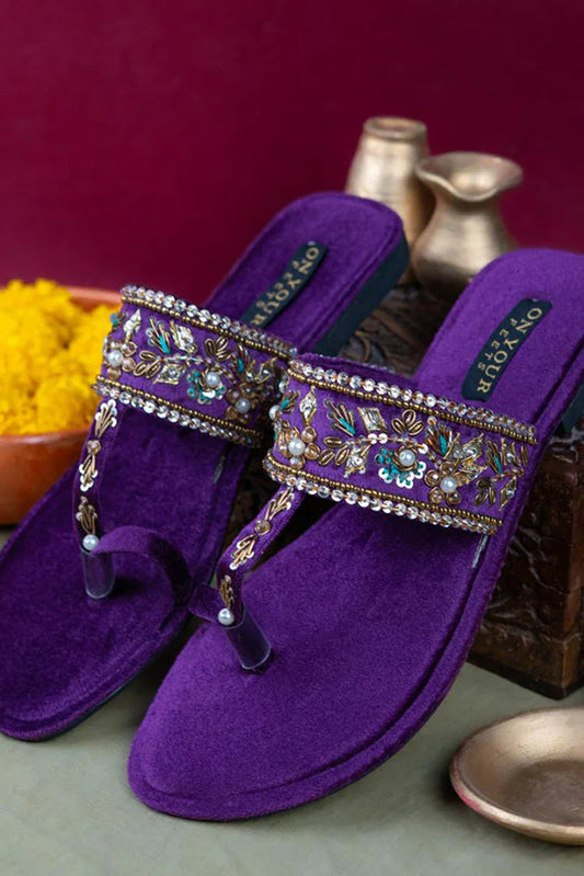 Picture of On Your Feets - Kolhapuri - Amethyst Noor - Available at Raja Sahib