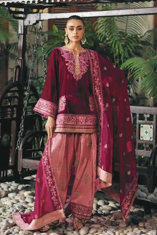 Picture of Zainab Chottani - Luxury Velvet Collection - 03 Rubi - Unstitched - Available at Raja Sahib
