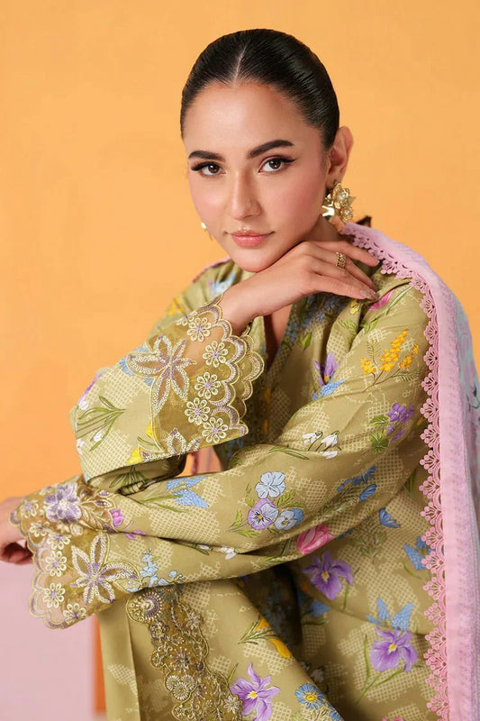 Picture of Ramsha - Rangrez Luxury Lawn Collection Vol 8 - N-809 - Unstitched - Available at Raja Sahib