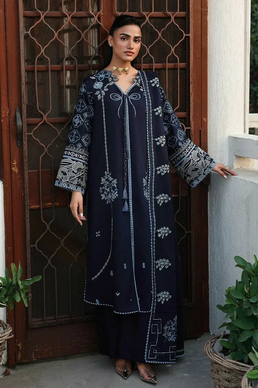 Seran - The Heirloom - 05-Vielle - Unstitched