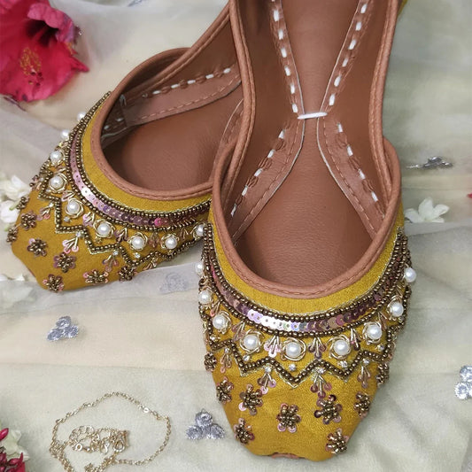 Picture of <!--dk-->Yellow Nawabi Khussa - Available at Raja Sahib