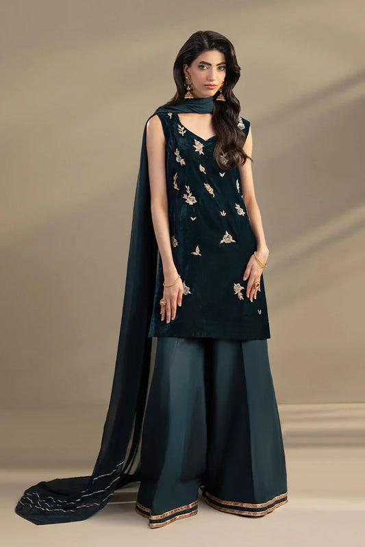 Mavie - Noir Luxury Velvets - Miren