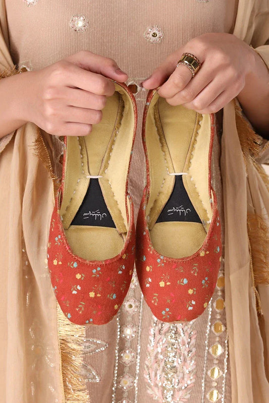 Picture of Saheliyan - Surkhaab Collection - Zarmin - Available at Raja Sahib