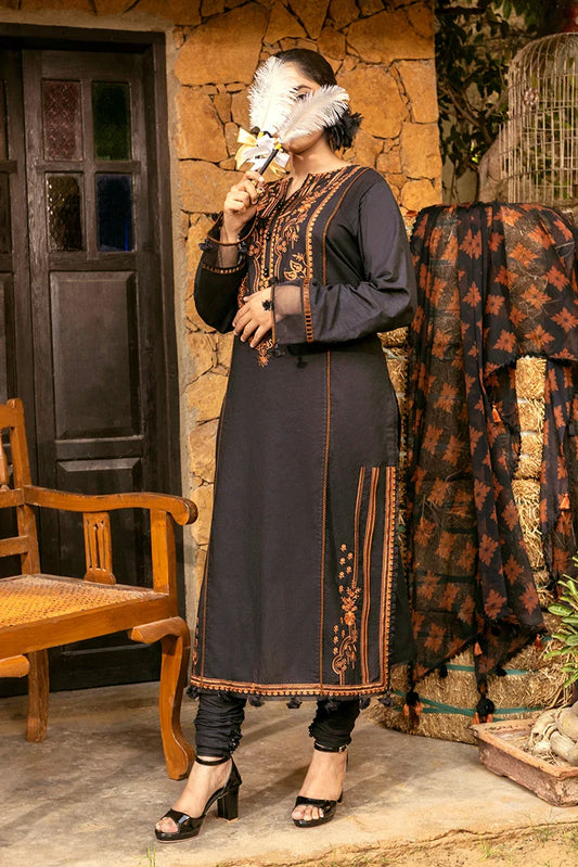 Picture of Tasneem Shamim - Ghazal Lawn Collection - Shahnaz - Available at Raja Sahib