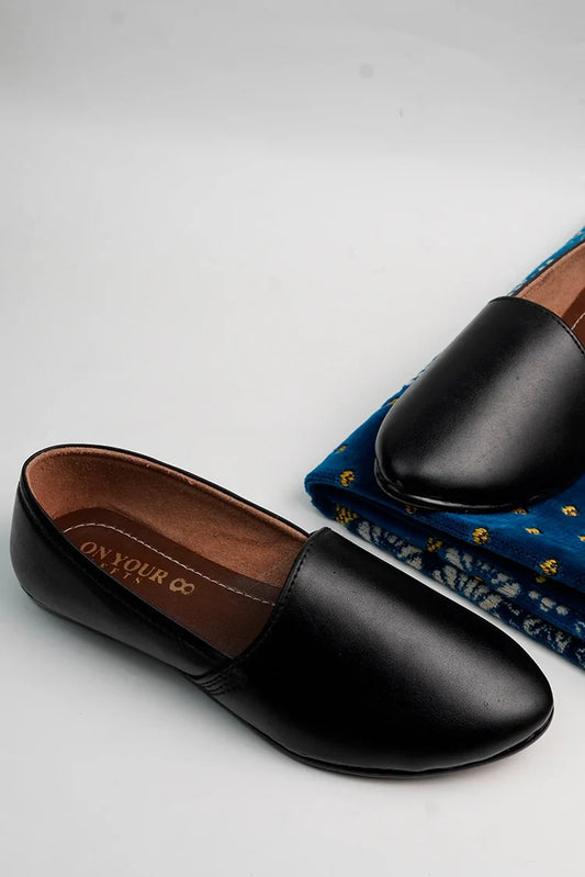 Picture of On Your Feets - Men Nagra - Zameer Classic Black - Available at Raja Sahib