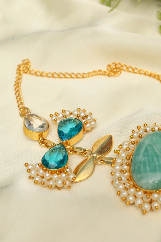Picture of Zehnaz - Turquoise & Pearl Gold-Plated Choker Necklace Set - Available at Raja Sahib