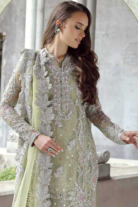 Picture of Maryam Hussain - 04 Nurey Raha Resort Collection - Available at Raja Sahib