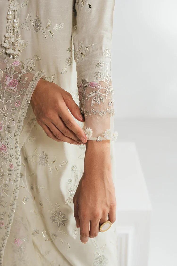 Picture of <!--o-->Cross Stitch - Luxe Atelier Vol 4 - Honeydew Mist - Available at Raja Sahib