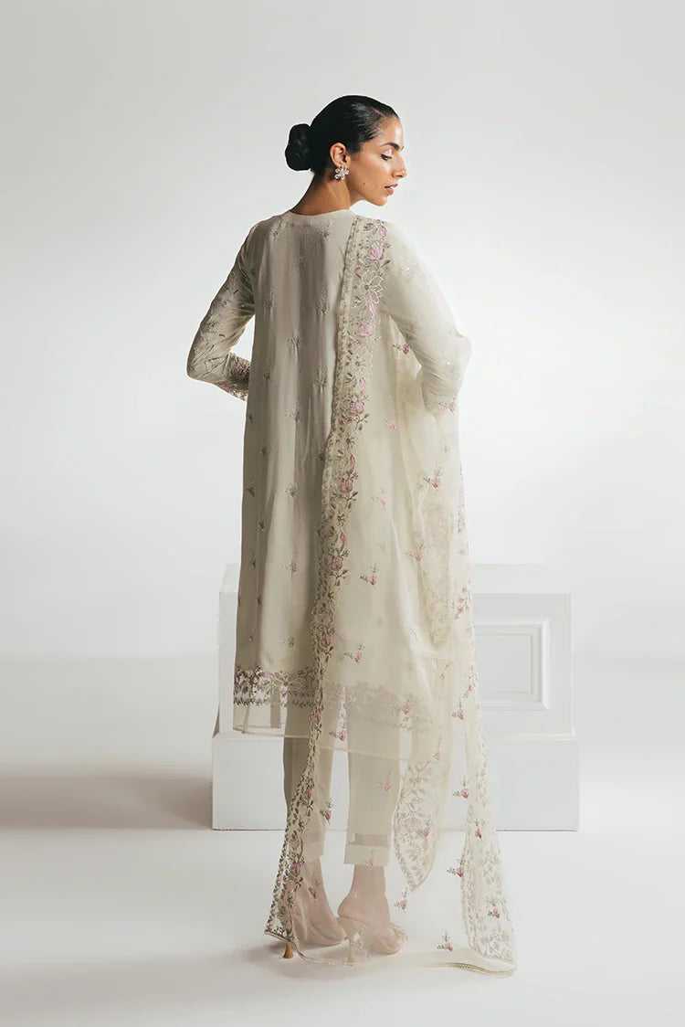 Picture of <!--o-->Cross Stitch - Luxe Atelier Vol 4 - Honeydew Mist - Available at Raja Sahib
