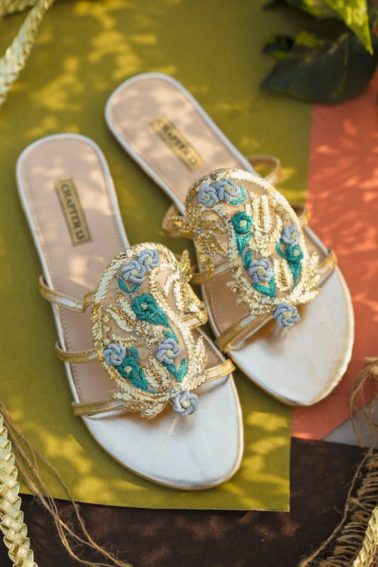 Picture of Chapter 13 - Chappals - Mehfil Patta - Golden - Available at Raja Sahib