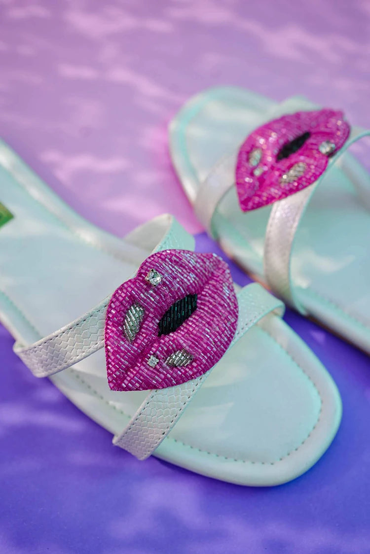 Picture of Chapter 13 - Slides - Pink Pout - Available at Raja Sahib