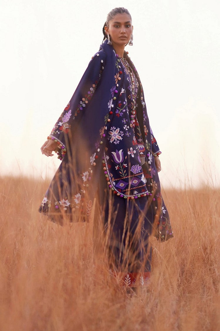 Picture of Zaha - Winter Collection - ZAREEN (ZW25-04) - Unstitched - Available at Raja Sahib