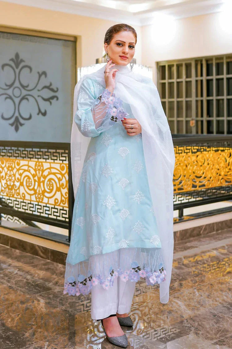 Picture of Bonitaestilo - Bloom Festive - Blue evening - Available at Raja Sahib