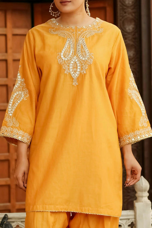 Picture of Bonitaestilo - Baano - 2 Piece - Kiran Charm - Available at Raja Sahib