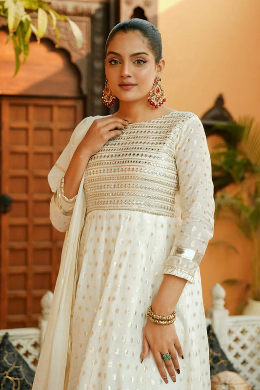 Picture of Bonitaestilo - Baano - 3 Piece - Motiya Charm - Available at Raja Sahib