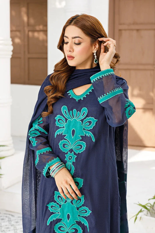 Picture of Anayra Amal - Parwaan RTW Collection - 3 PC - Uraan - Available at Raja Sahib