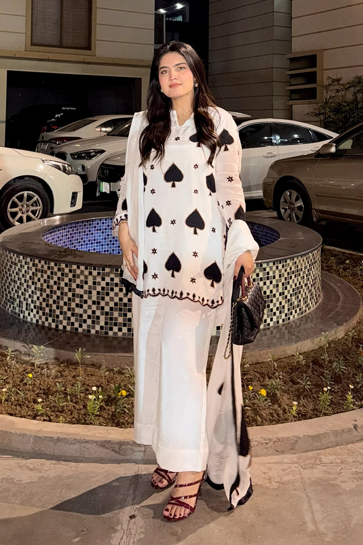 Picture of Anayra Amal - Irtiqa - Spades Queen - Available at Raja Sahib