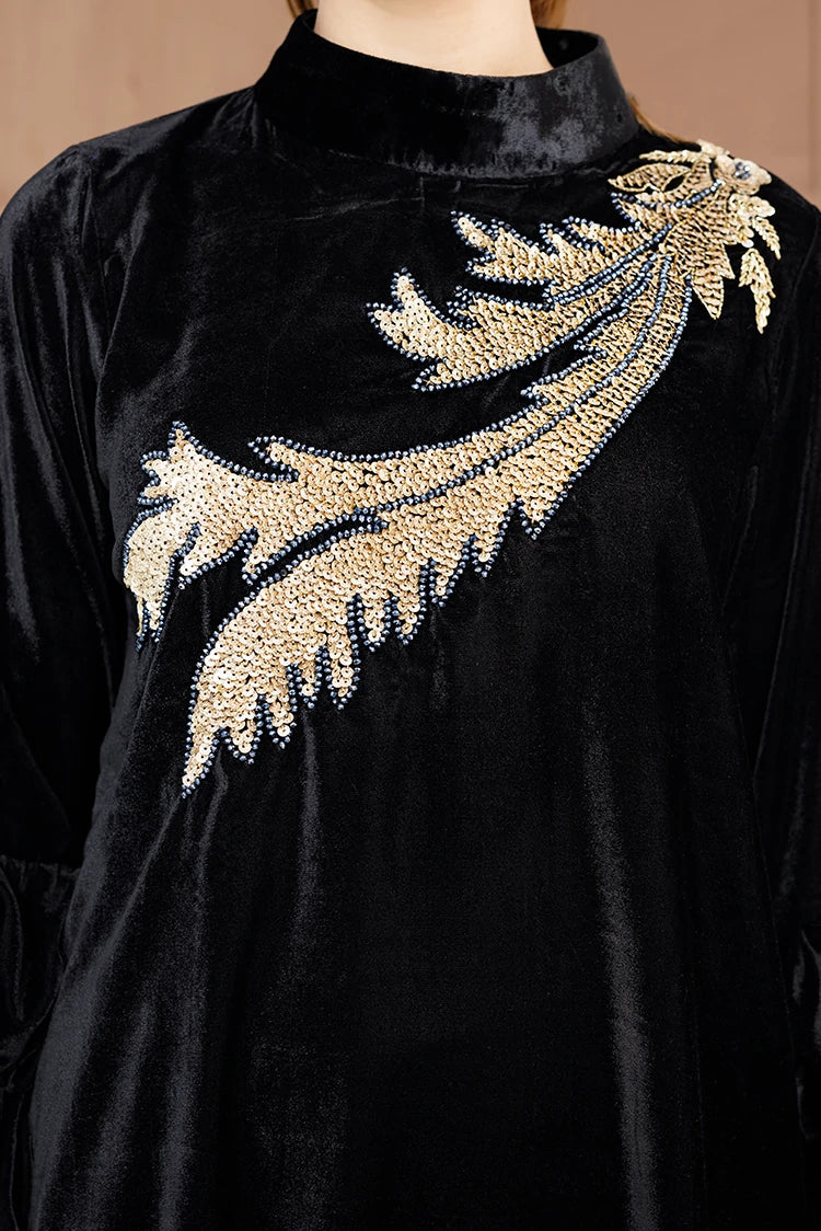 Picture of Anayra Amal - Parwaan RTW Collection - 2 PC - Sitara - Available at Raja Sahib