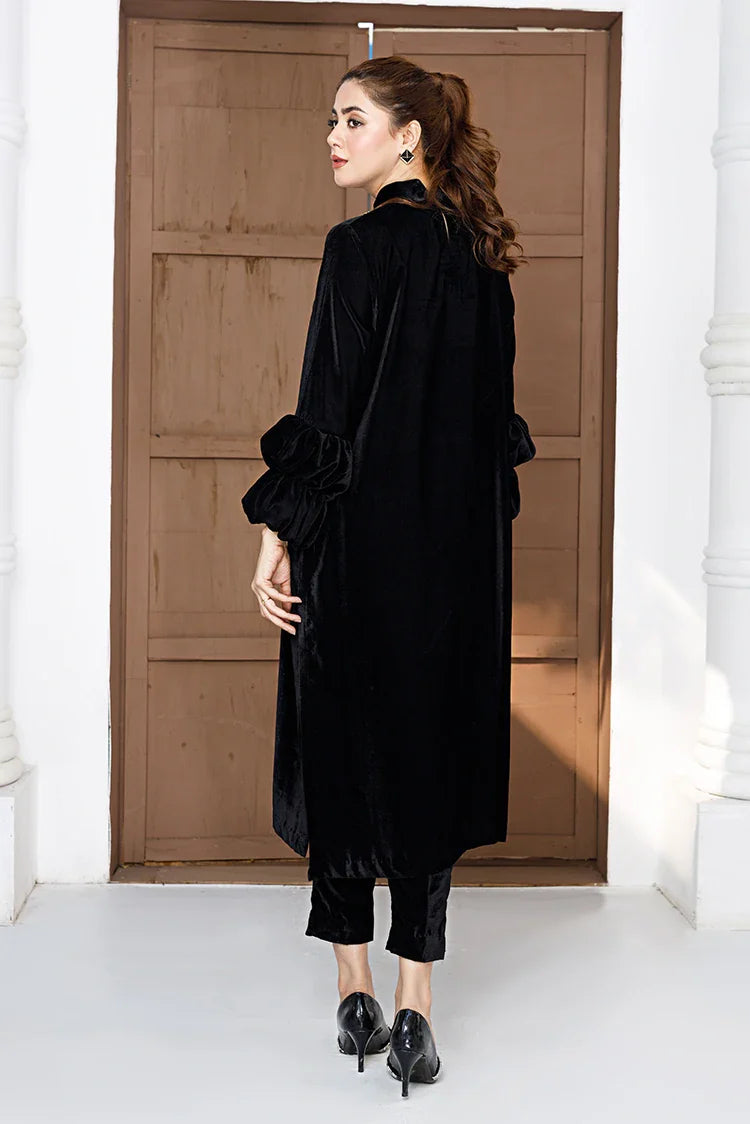 Picture of Anayra Amal - Parwaan RTW Collection - 2 PC - Sitara - Available at Raja Sahib