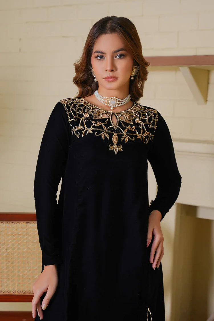 Picture of Amber Imran - Velvet Edition - Black Noir - Available at Raja Sahib