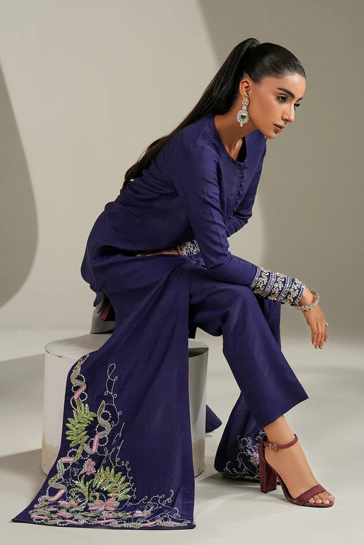 Picture of Amber Imran - The Luxe Soiree - Iris Mist - Available at Raja Sahib