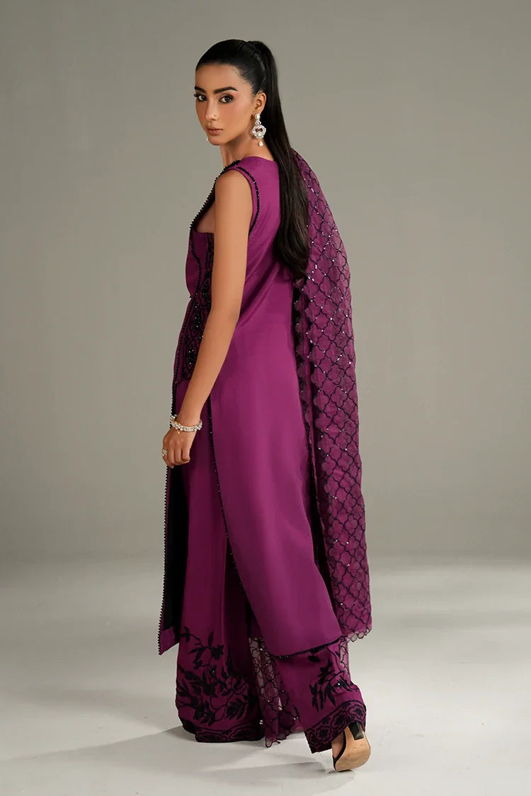 Picture of Amber Imran - The Luxe Soiree - Orchid Aura - Available at Raja Sahib