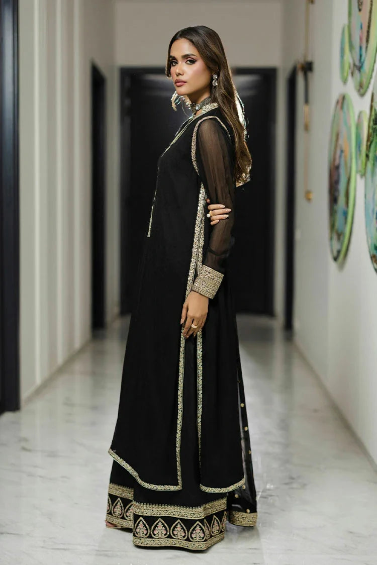 Picture of Asma & Sidra - The Divine Treasure - Boss Lady - Available at Raja Sahib