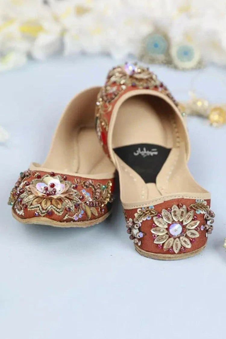 Picture of Saheliyan - Heer Collection - Abro Rust - Available at Raja Sahib