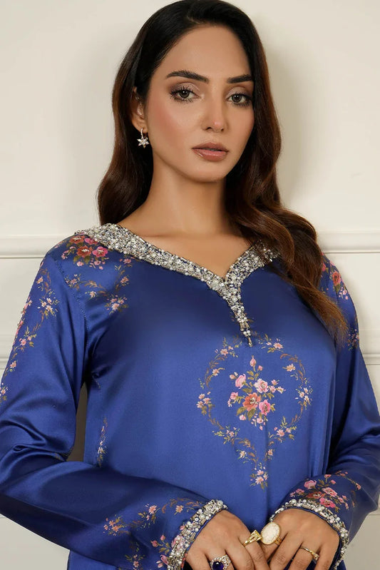 Picture of <!--ek-->Amber Imran - Silk Formals RTW Collection - Aurum - Available at Raja Sahib
