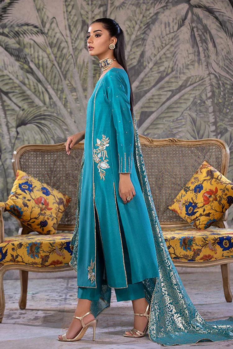 Picture of <!--ep-->Amber Imran - Punkh Luxury Formals - Azure Grace - Available at Raja Sahib