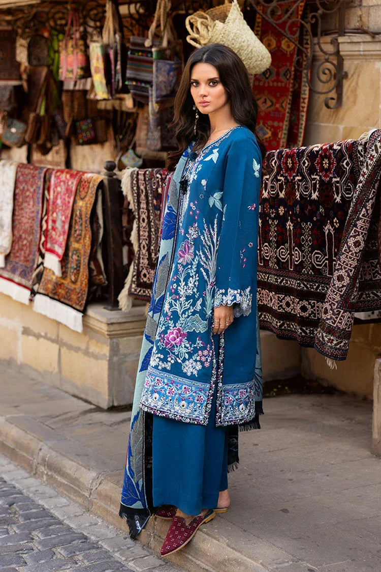 Picture of Esmel - Lueur D Orient Winter Collection - 7U-Veyra - Unstitched - Available at Raja Sahib