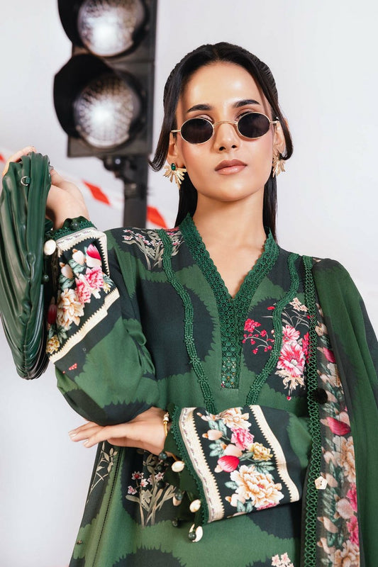 Picture of Maria B - M Basics Winter Collection - MB-CUS25-1107A - Unstitched - Available at Raja Sahib