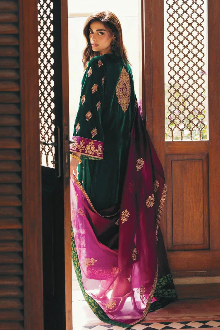 Picture of Zainab Chottani - Luxury Velvet Collection - 02 Esha - Unstitched - Available at Raja Sahib