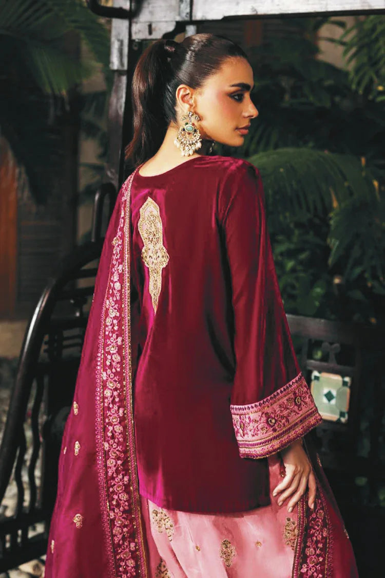 Picture of Zainab Chottani - Luxury Velvet Collection - 03 Rubi - Unstitched - Available at Raja Sahib