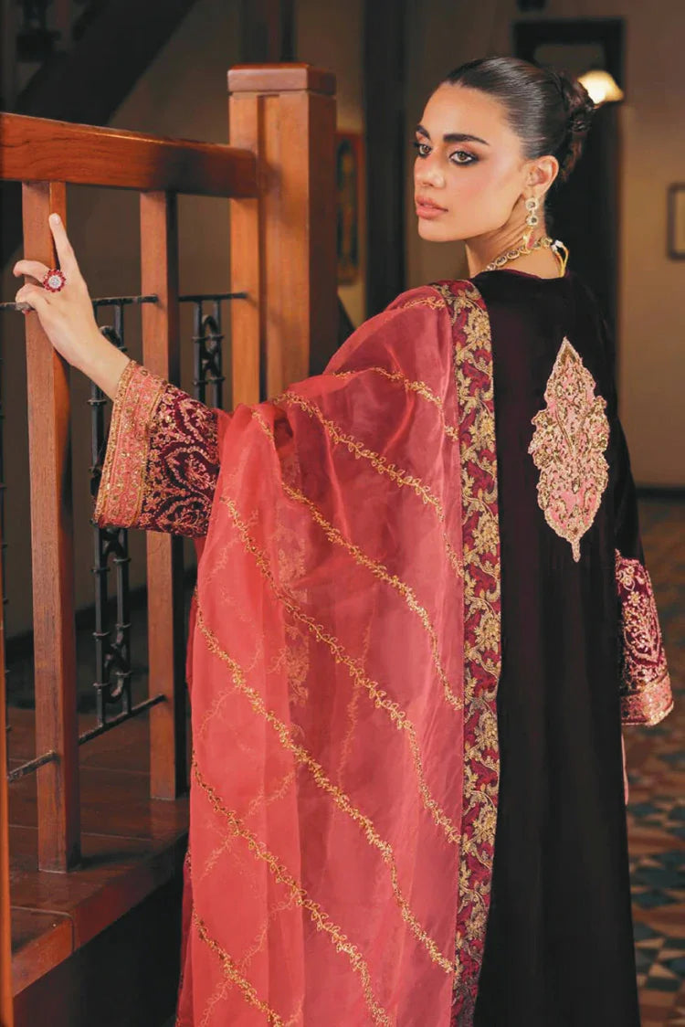 Picture of Zainab Chottani - Luxury Velvet Collection - 06 Aima - Unstitched - Available at Raja Sahib