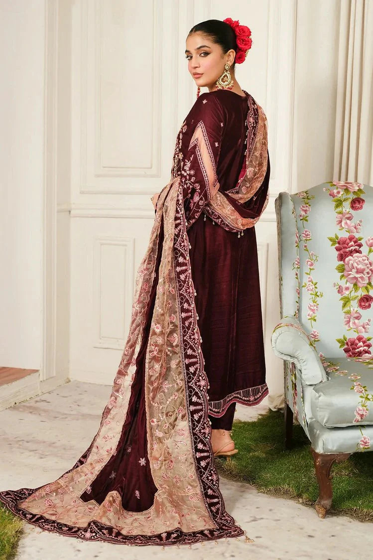 Picture of Raeesa - Sheen Luxury Velvet - HV-07-Poosh - Unstitched - Available at Raja Sahib