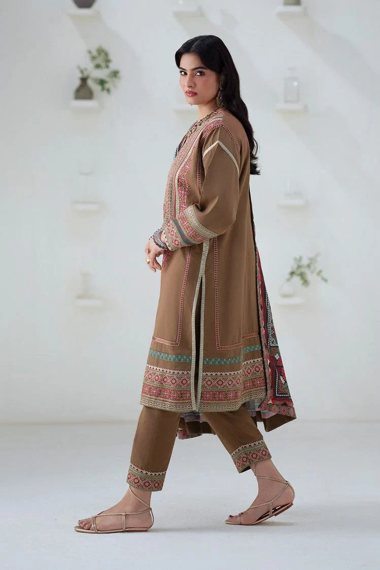 Picture of Freesia - Noore Winter Collection - GHUNCHA-FSU5674 - Unstitched - Available at Raja Sahib