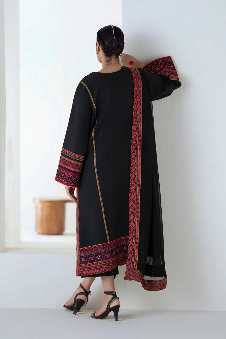 Picture of Freesia - Noore Winter Collection - PANRA-FSU5677 - Unstitched - Available at Raja Sahib