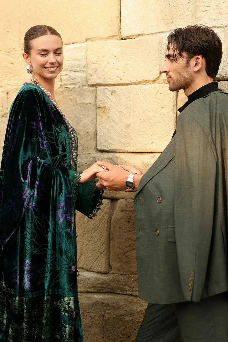 Picture of Rang Rasiya - Carnation Winter Luxury Shawl Edit - 04 Matcha - Unstitched - Available at Raja Sahib