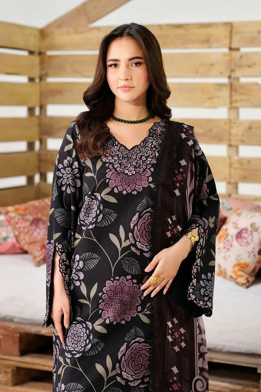 Picture of Ramsha - Rangrez Luxury Lawn Collection Vol 8 - N-802 - Unstitched - Available at Raja Sahib