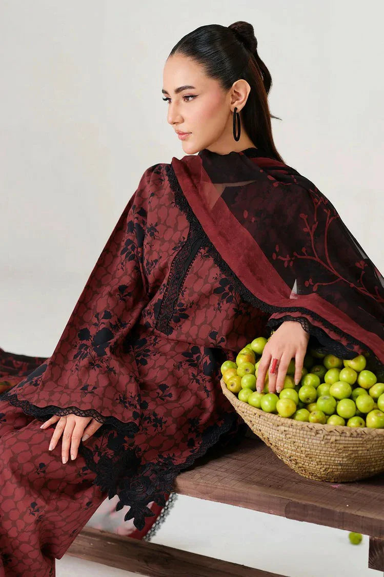 Picture of Ramsha - Rangrez Luxury Lawn Collection Vol 8 - N-807 - Unstitched - Available at Raja Sahib