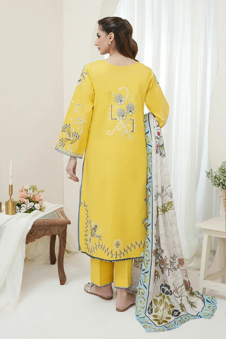 Picture of Atiya Irfan - Premium Summer Edit Vol 2 - AT-12 - Unstitched - Available at Raja Sahib