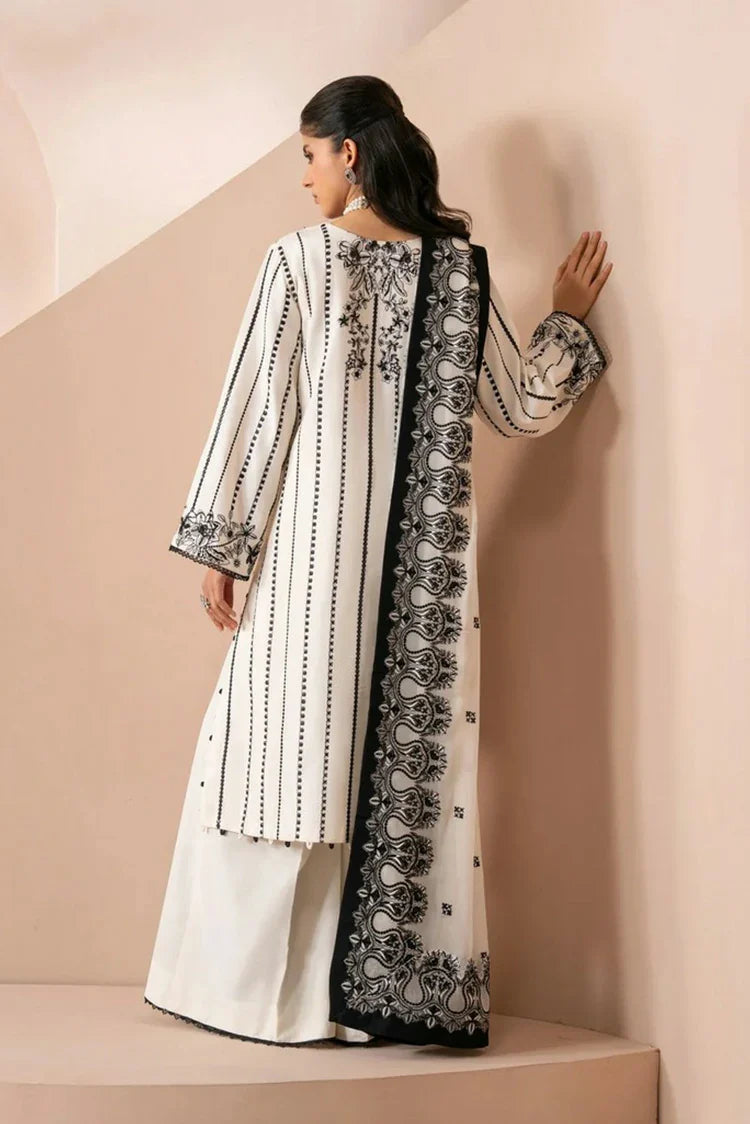 Picture of Xenia - Zaeva Formals - D-05-OMAVI - Unstitched - Available at Raja Sahib