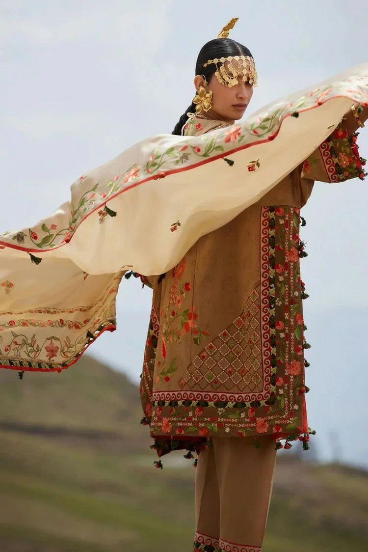 Picture of Elan - Kashmee Lawn Collection - DEODAR(EL26-12B) - Unstitched - Available at Raja Sahib