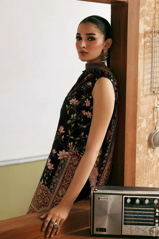 Picture of Maria B - M Basics Winter Aglastation - Design-5B - Unstitched - Available at Raja Sahib